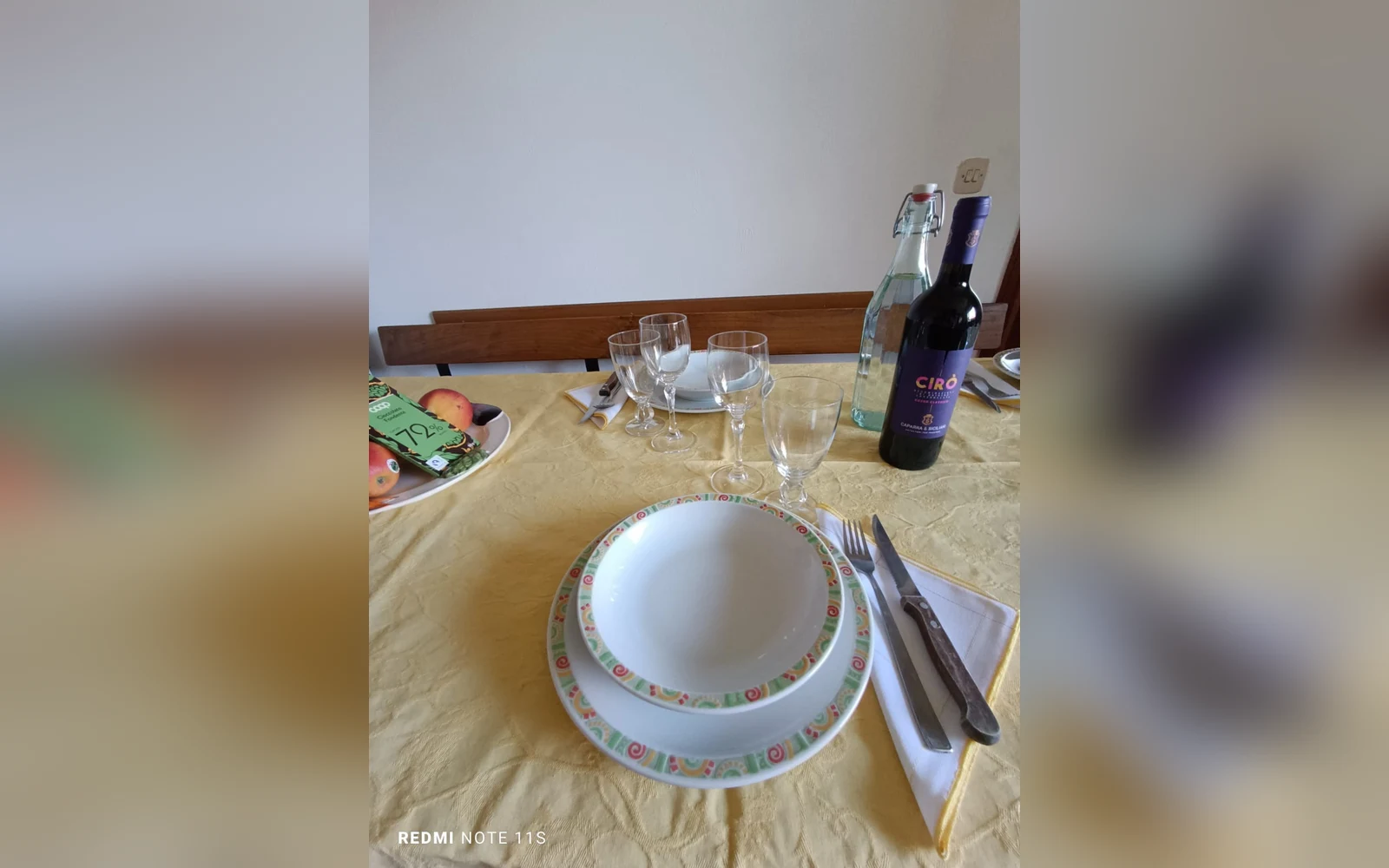 Tavolo apparecchiato in cucina — Casa Ortensia, villar dora (Piemonte) (foto 40)